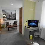 La Casa Di Alice B&B 수사